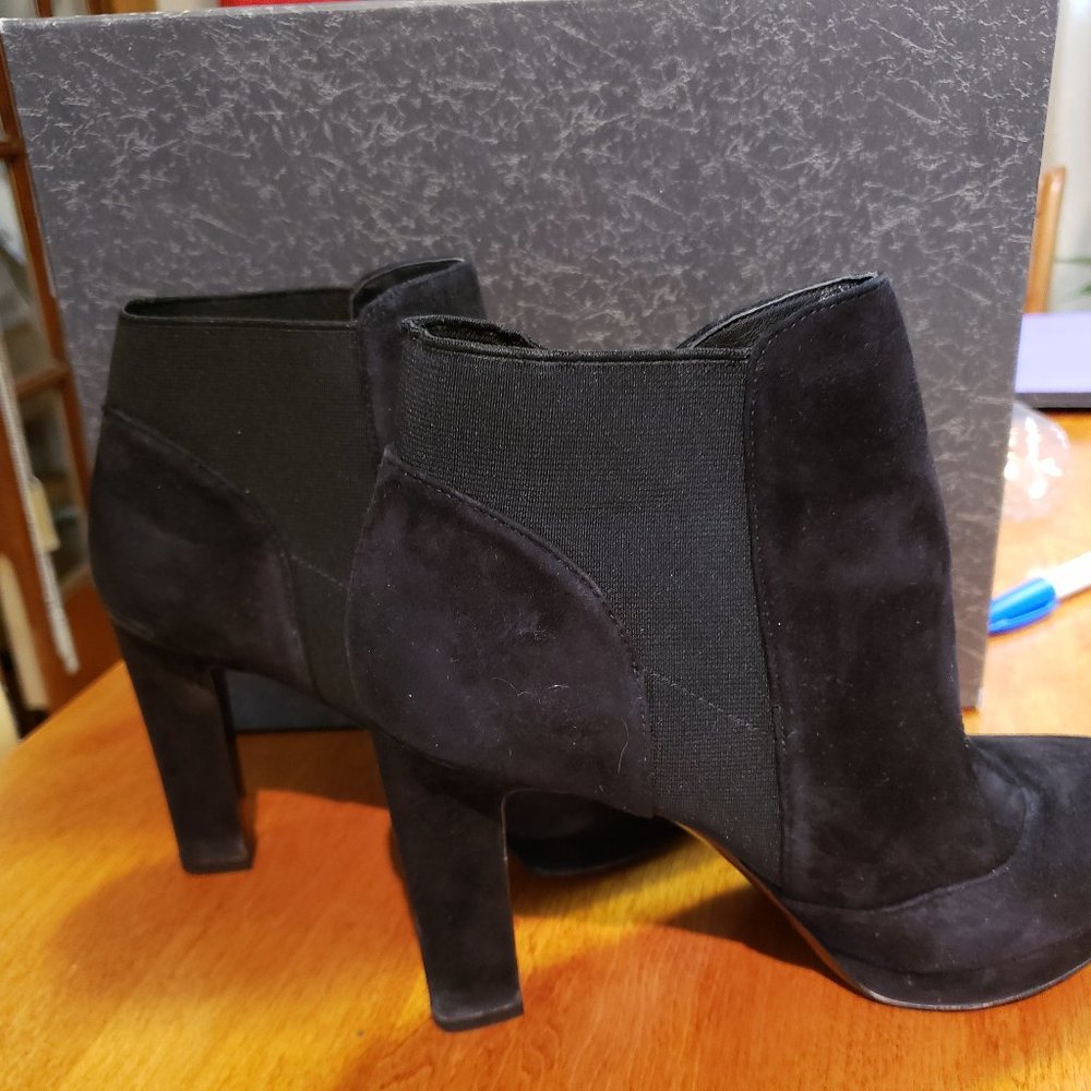 VIA SPIGA Suede Boots.  Sz. 7.5